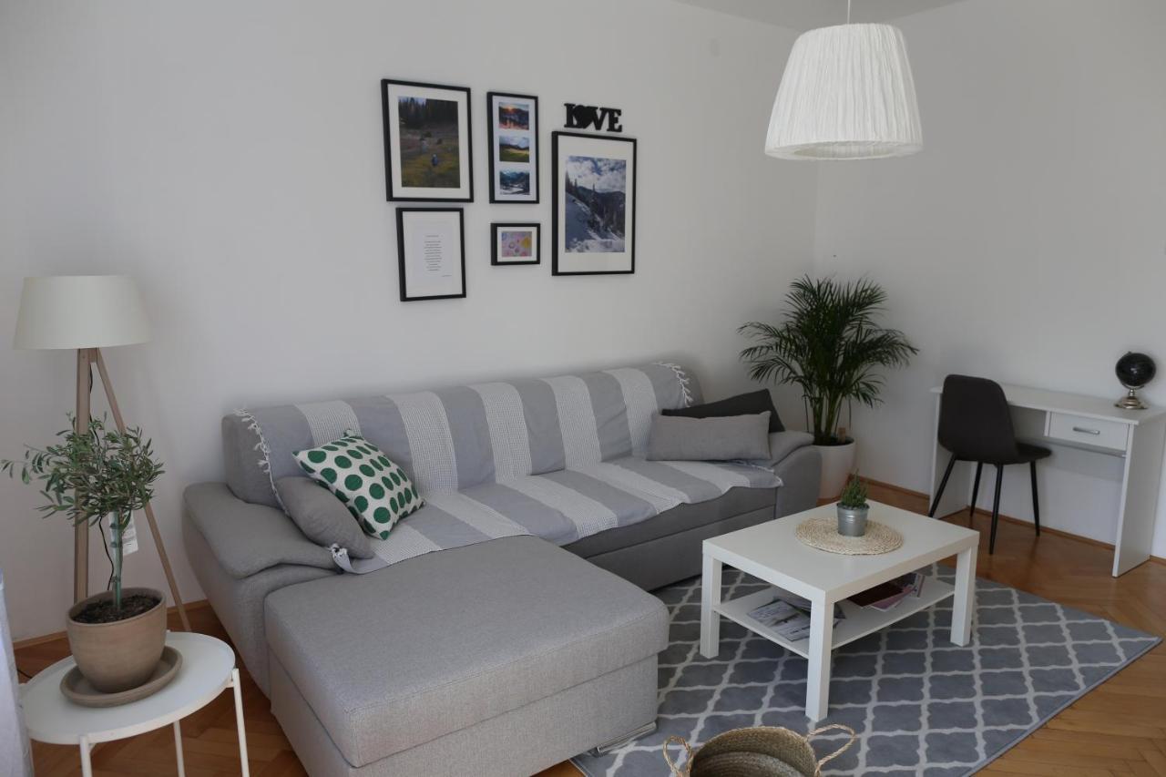 Apartman Bel Varaždin Exteriör bild