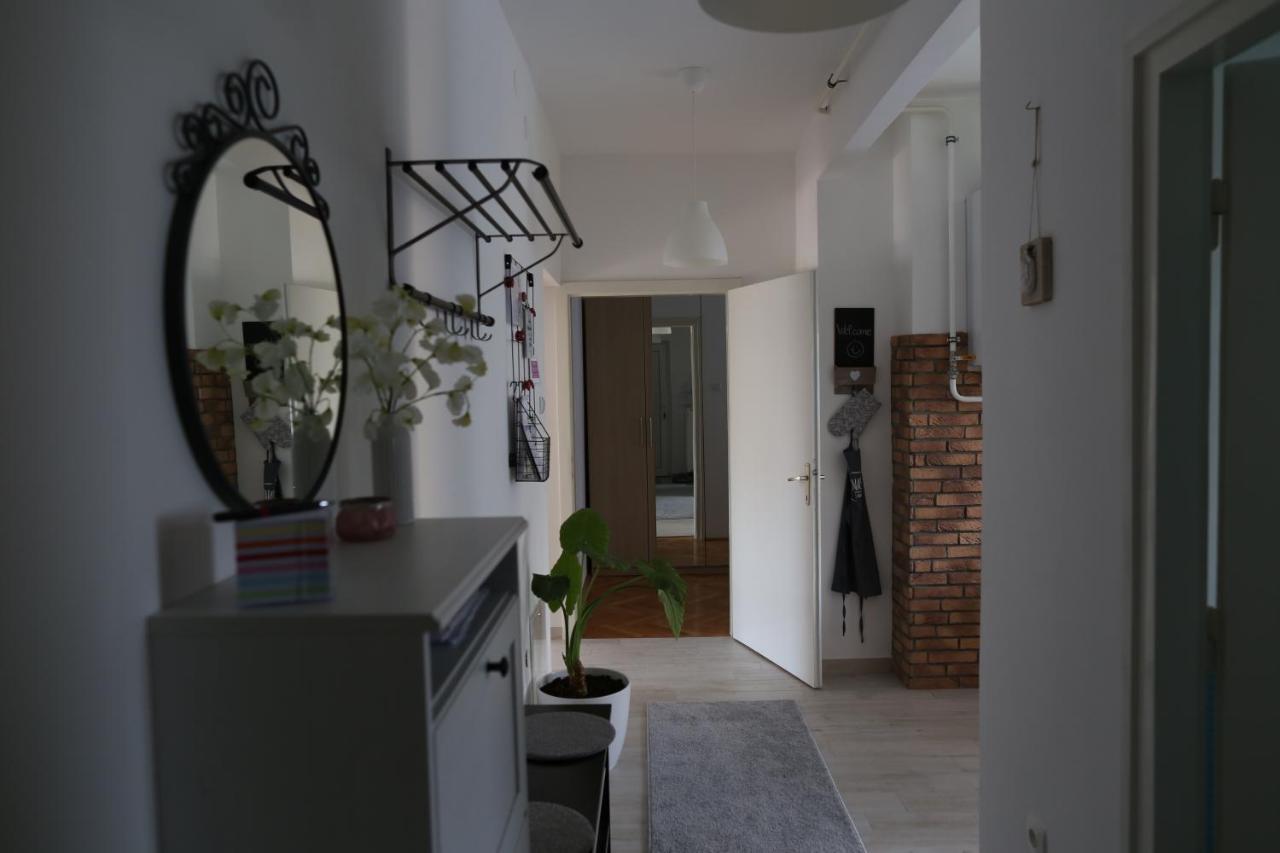 Apartman Bel Varaždin Exteriör bild