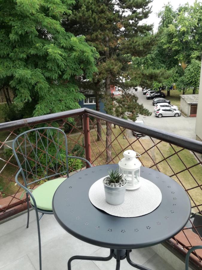 Apartman Bel Varaždin Exteriör bild